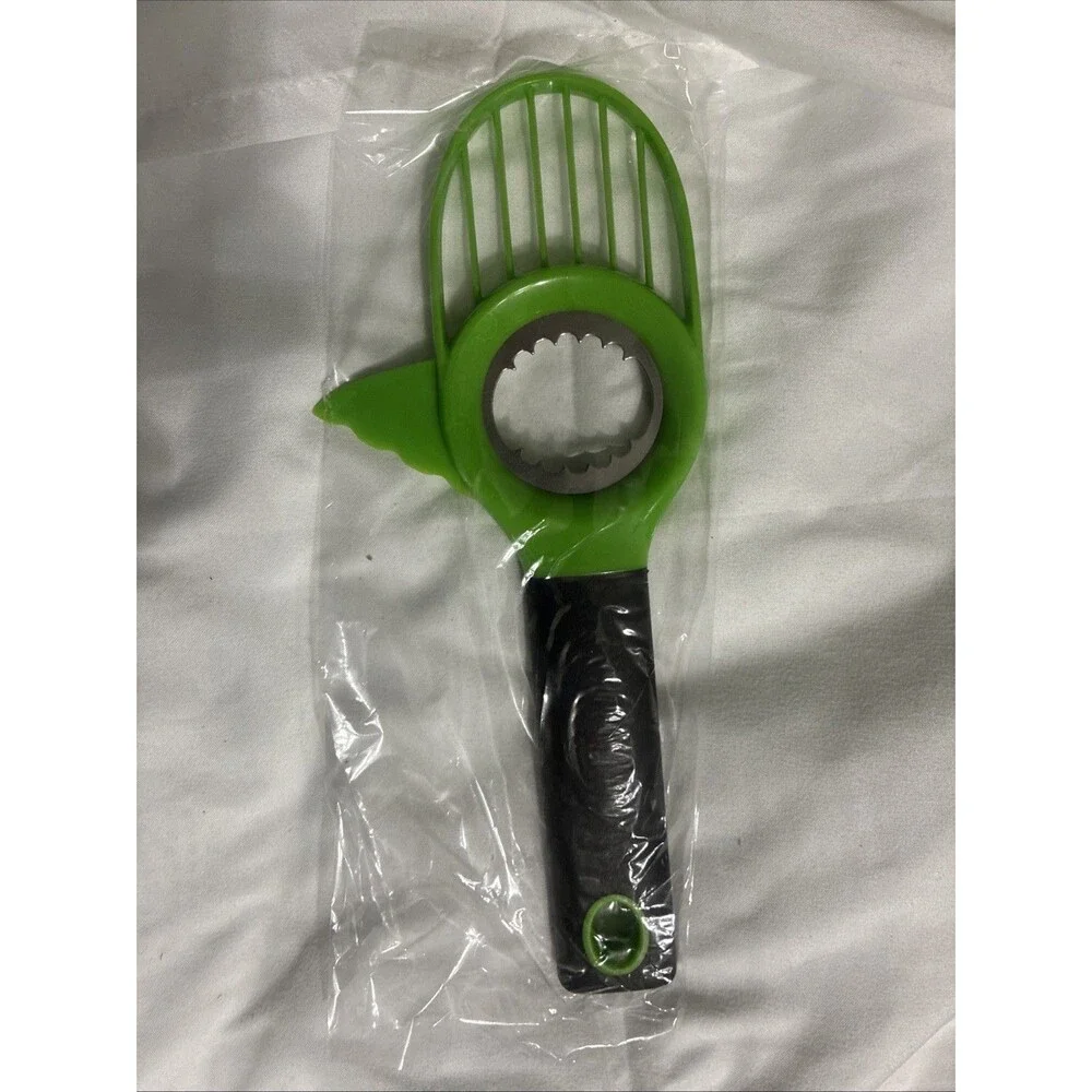3 in 1 Avocado Tool Cutter, Slicer and Pit Remover